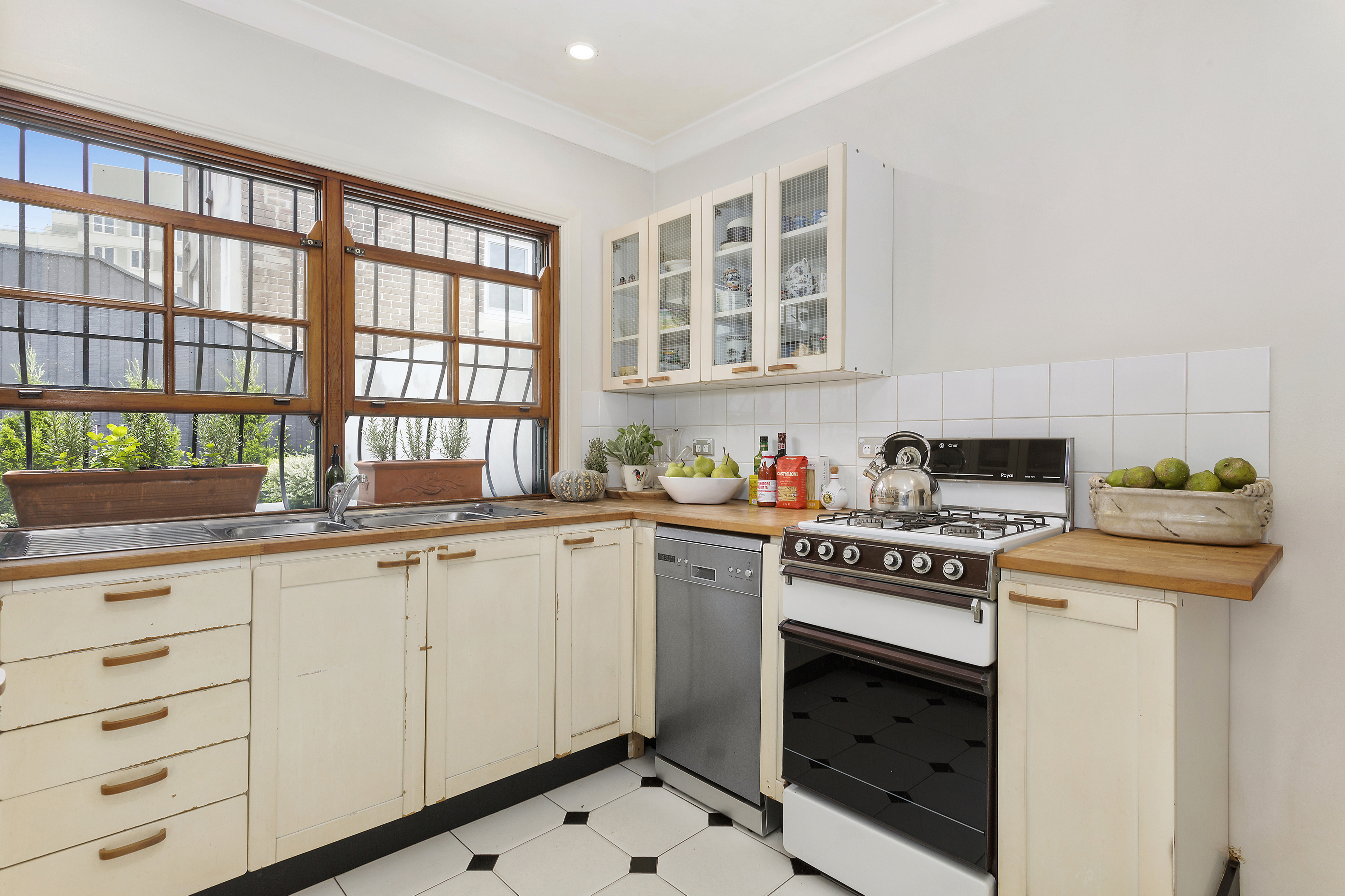 Paddington Leased by Goodyer Real Estate - image 7