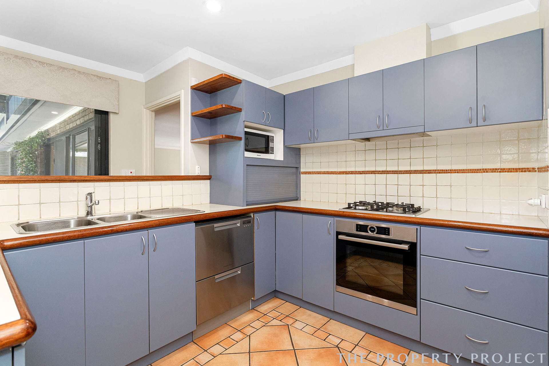 42 St Andrews Way Duncraig WA 6023