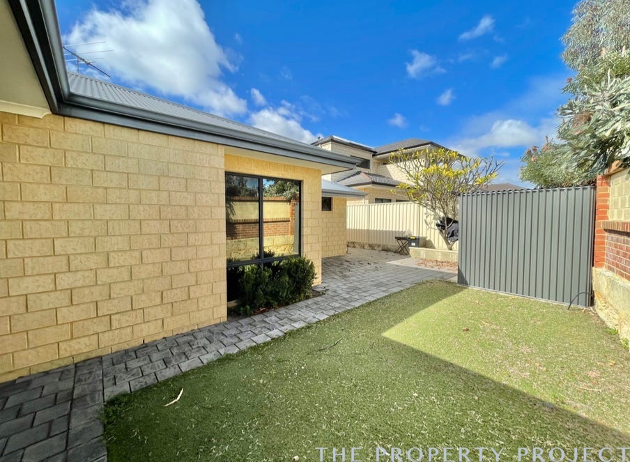 54 Wicklow Circle Darch WA 6065