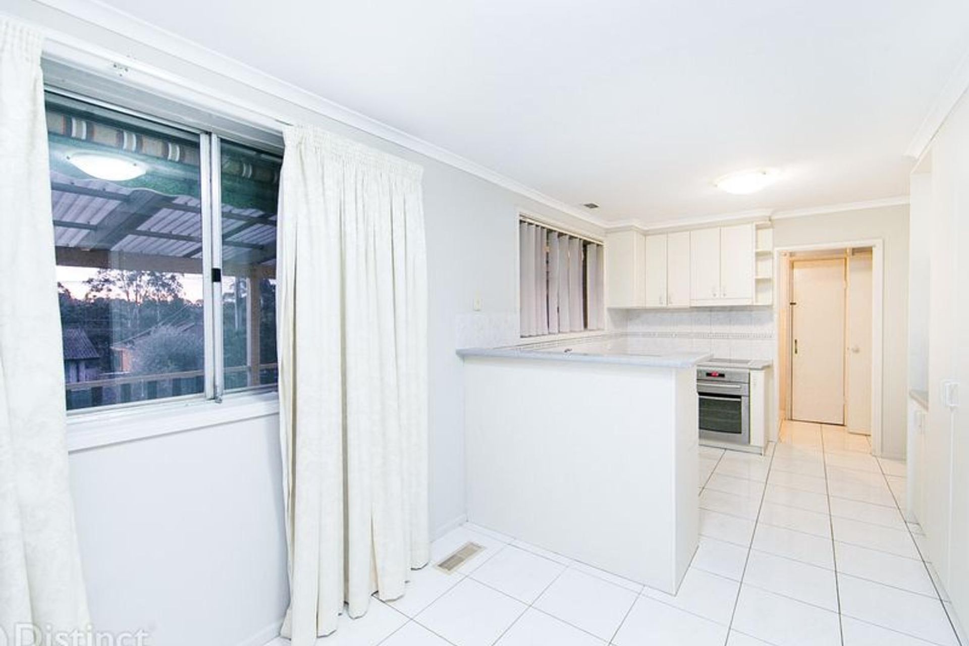 14 Backhouse Street, Latham, photo 4