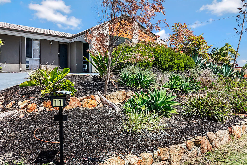 11 Culwalla Close Kallaroo WA 6025