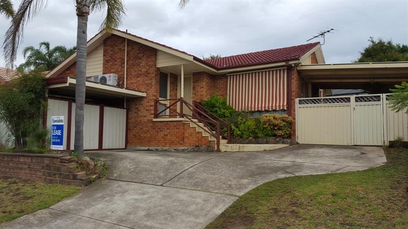 2 snipe Pl, INGLEBURN NSW 2565