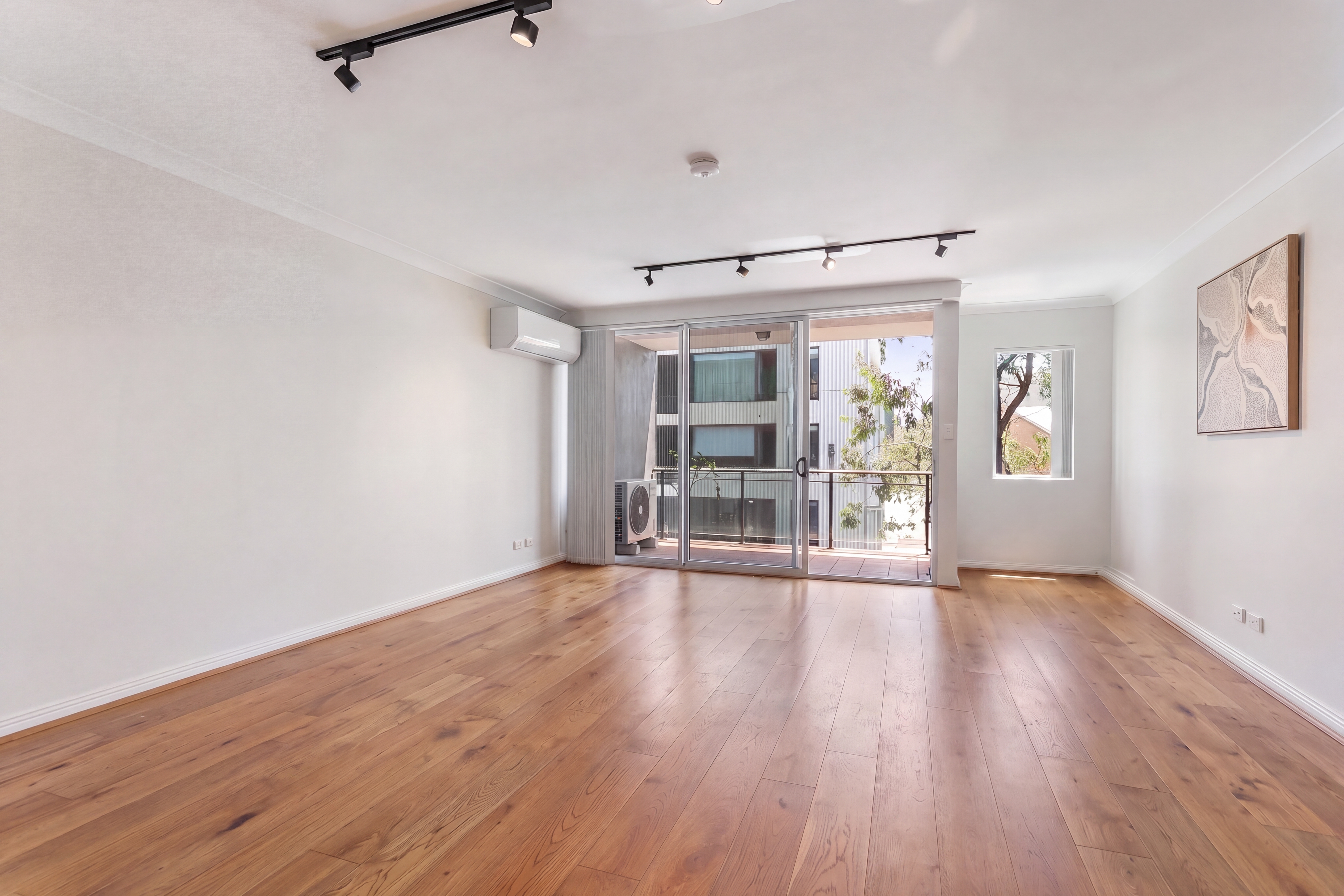 79/1 Shirley St, Alexandria Leased by The Gallery Real Estate - image 1