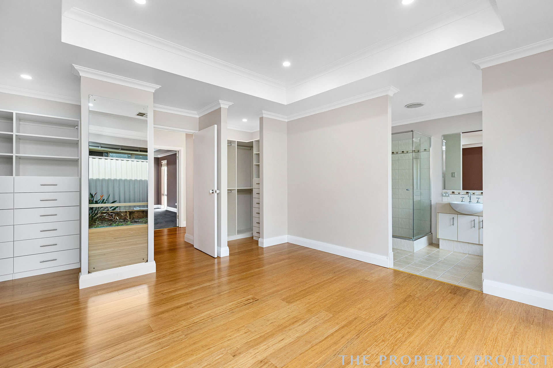 24 Wicklow Circle Darch WA 6065