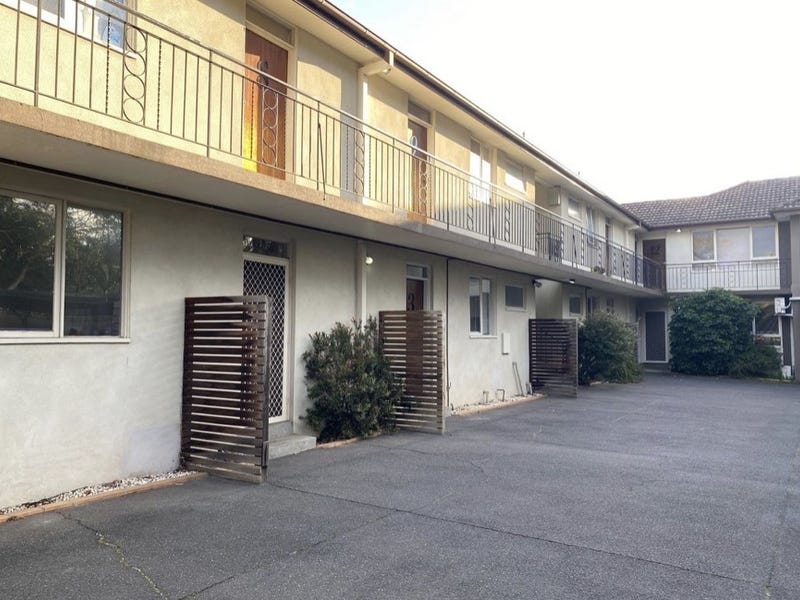 3 / 77 Edgar Street North, GLEN IRIS VIC 3146