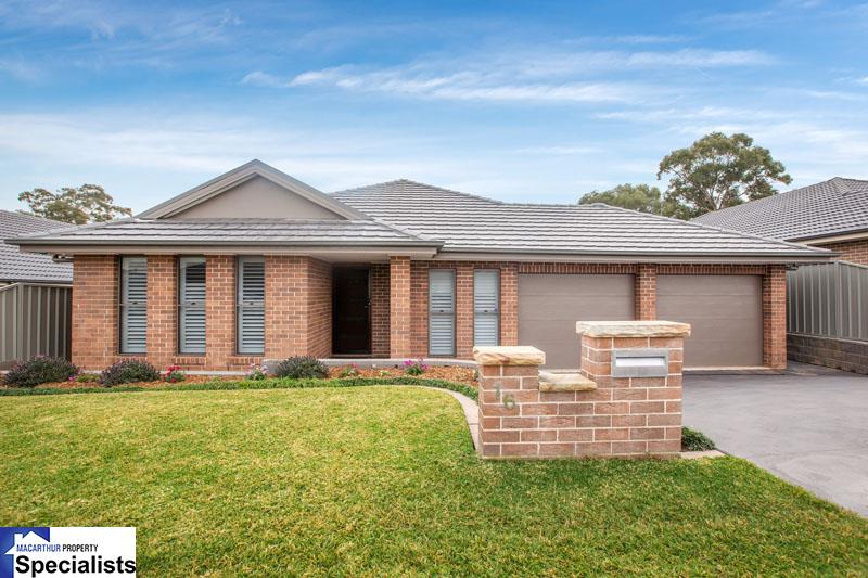 16 Jubilee Cct, ROSEMEADOW NSW 2560