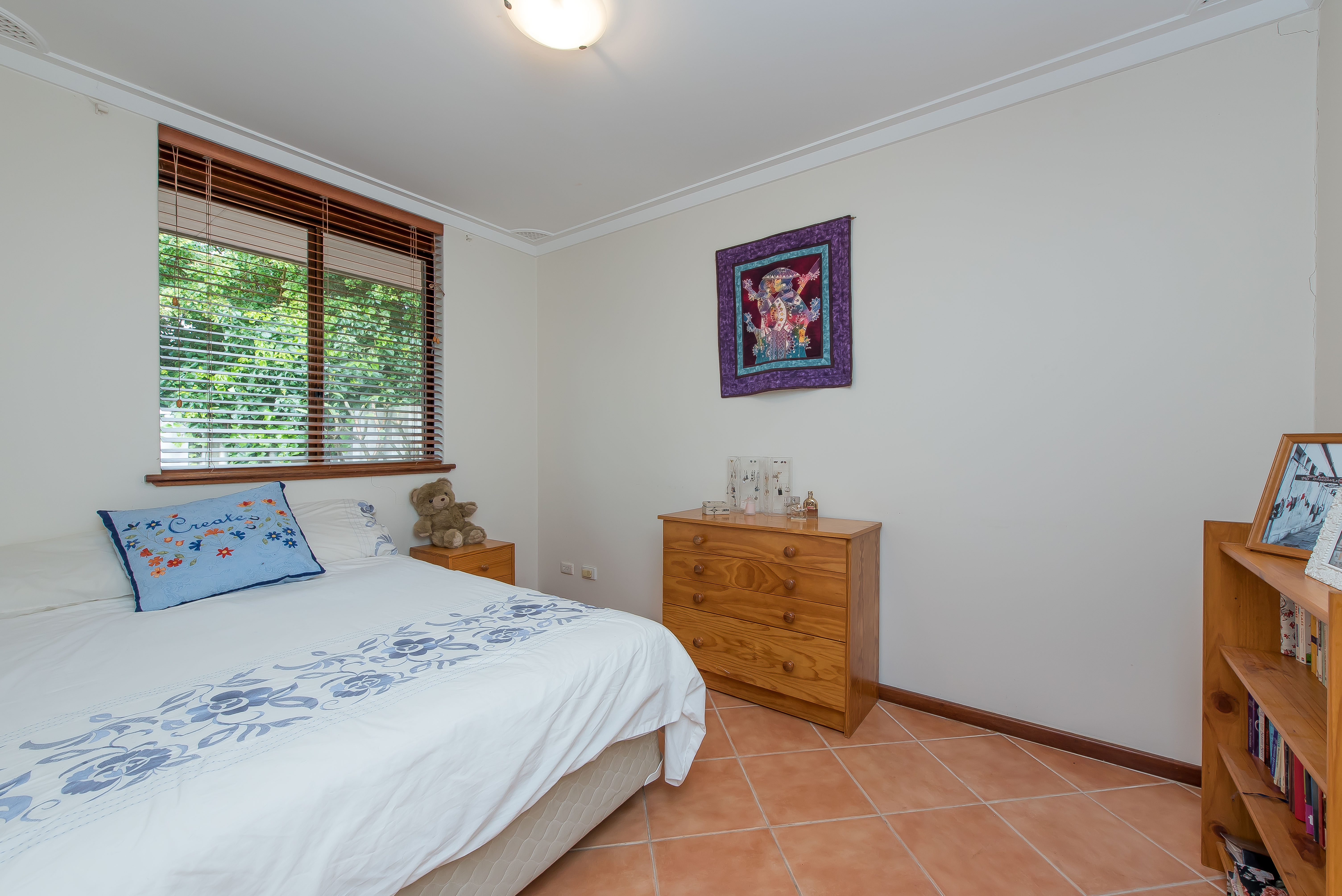 4 Cawarra Crescent Craigie WA 6025
