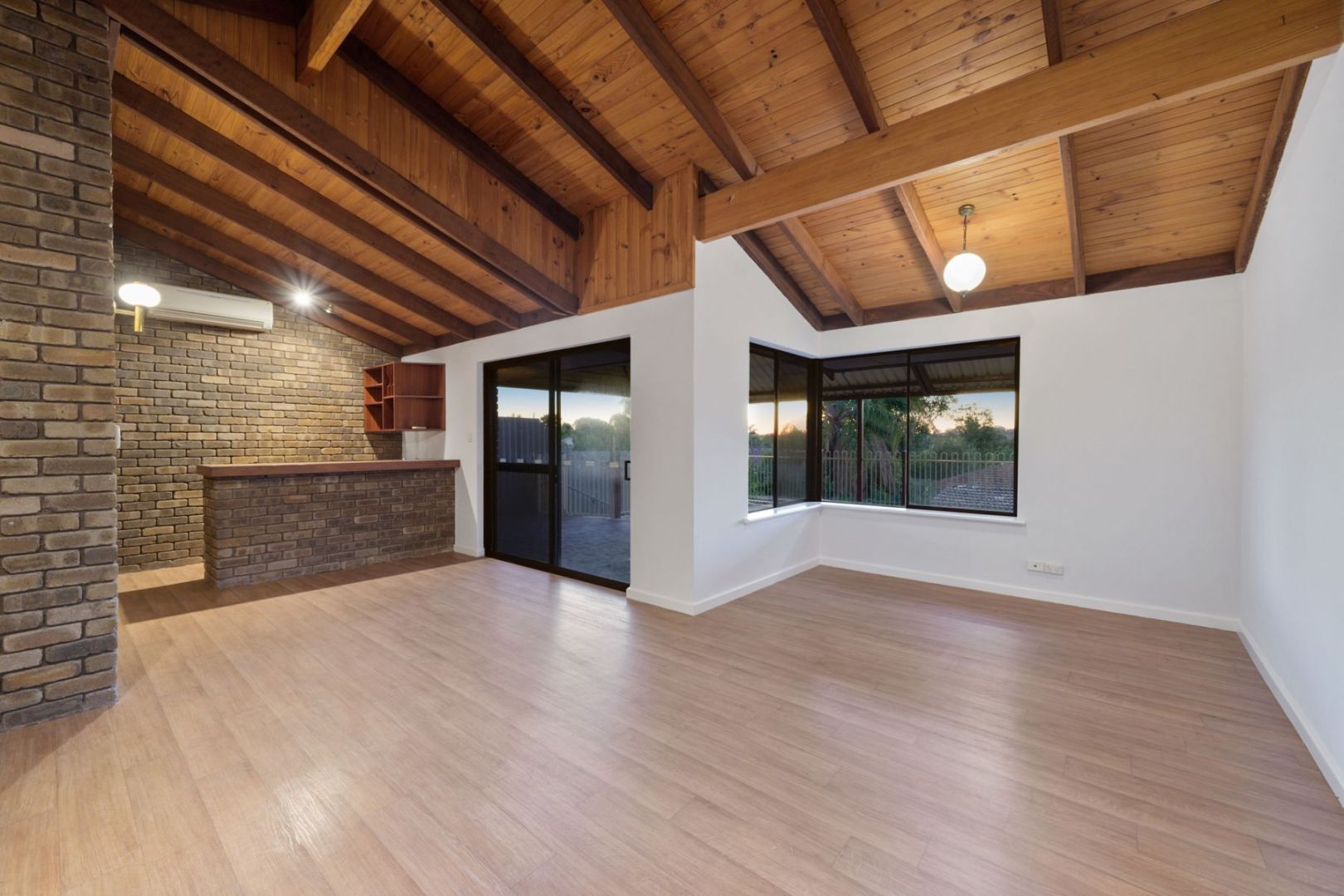 15 Tresise Street Carine WA 6020