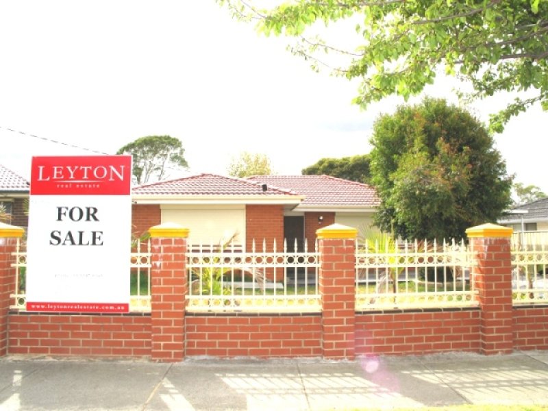 5 Devira Street, DANDENONG NORTH VIC 3175