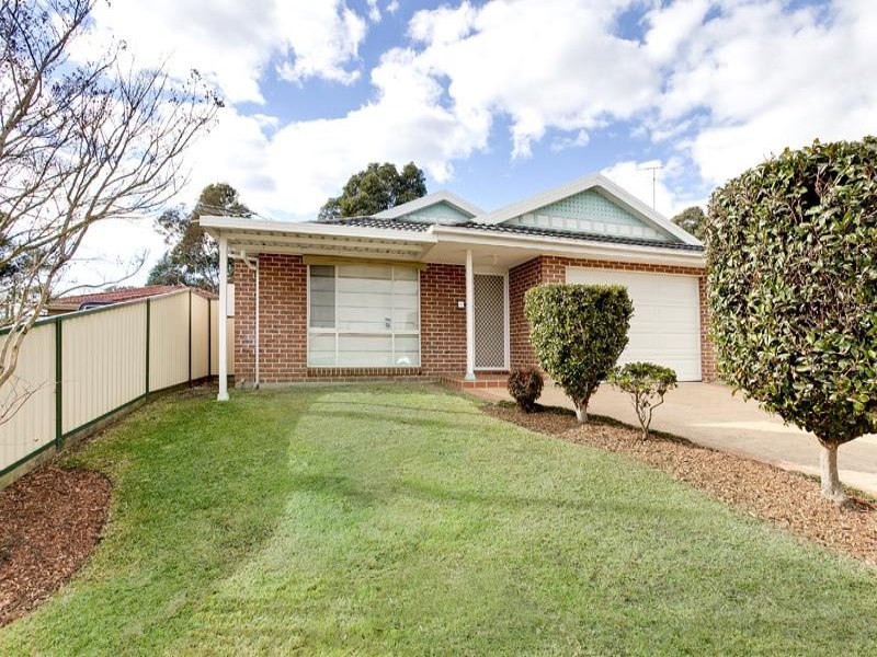 19 Theseus Cct, ROSEMEADOW NSW 2560