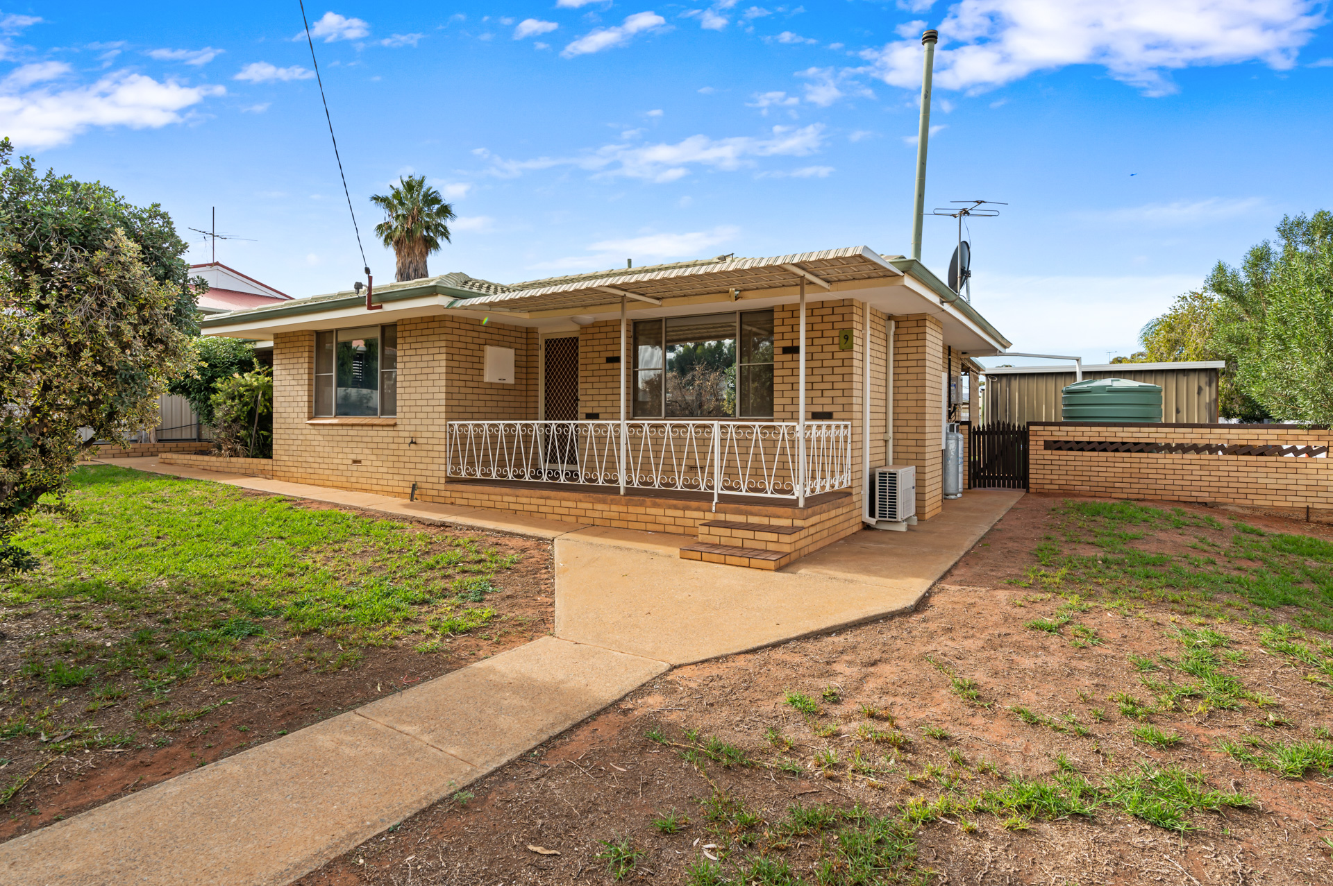 9 Ward Street, LAMINGTON WA 6430