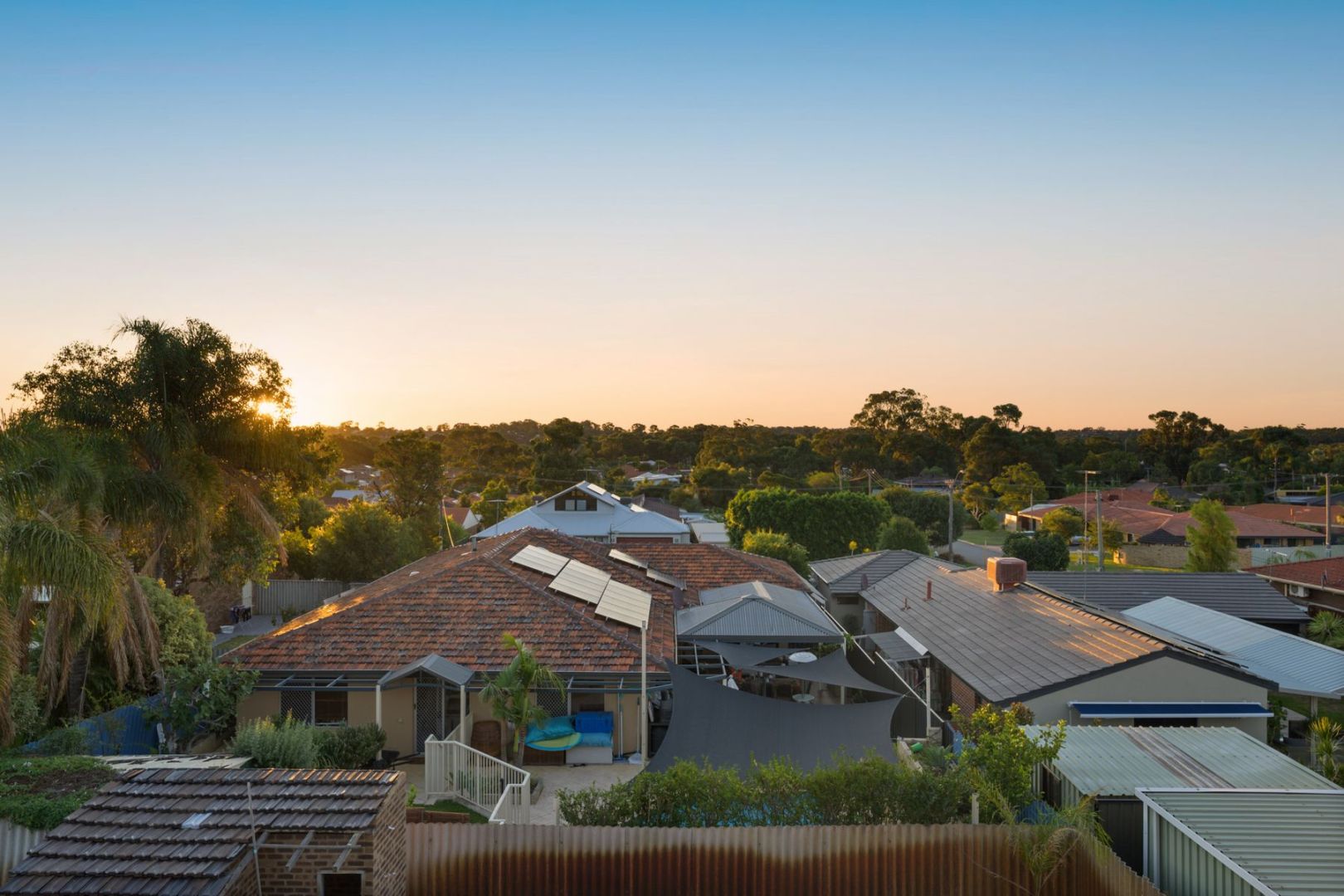 15 Tresise Street Carine WA 6020