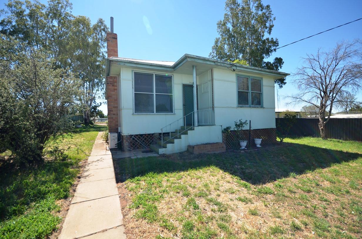 32 Wee Waa Street, BOGGABRI NSW 2382