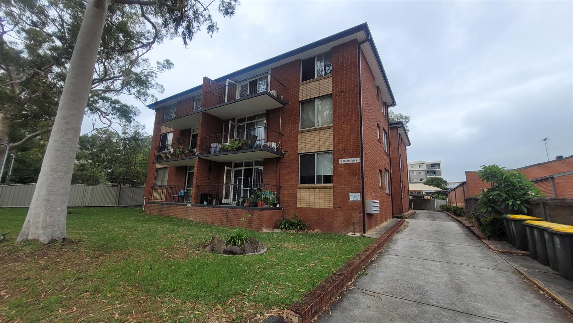 4 / 19 Chamberlain Street, CAMPBELLTOWN NSW 2560