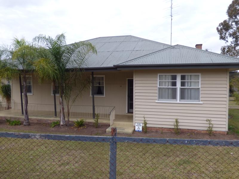 14 Emu Creek Road, CROWS NEST QLD 4355