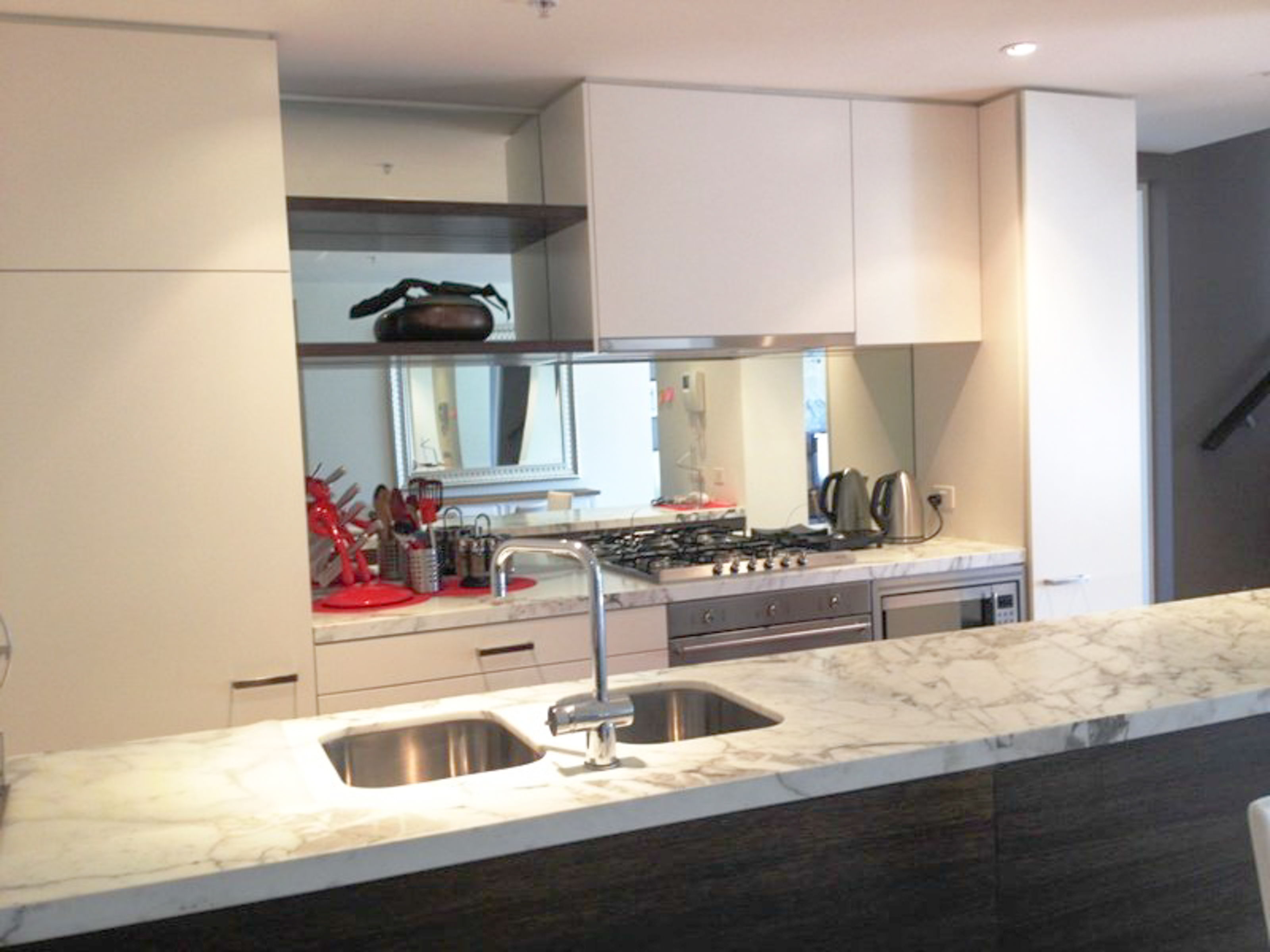621 / 1 Queensbridge Square, SOUTHBANK VIC 3006
