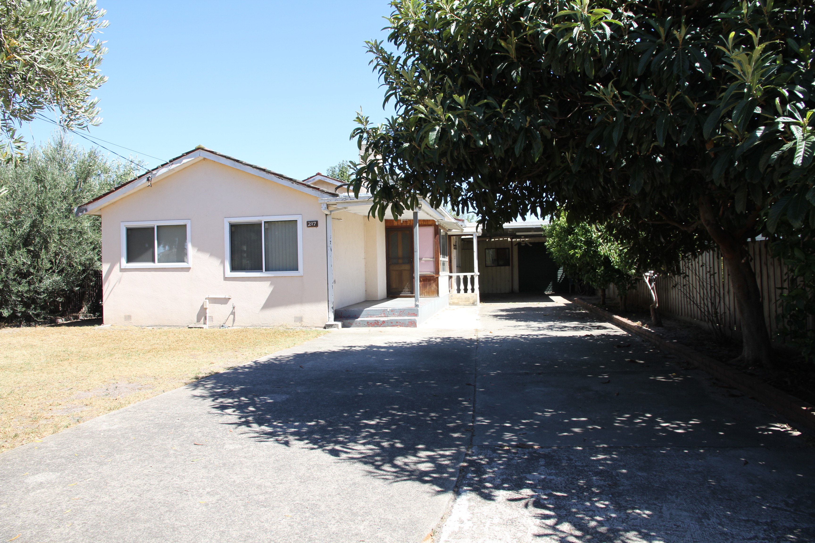 217 Westall Road, CLAYTON SOUTH VIC 3169