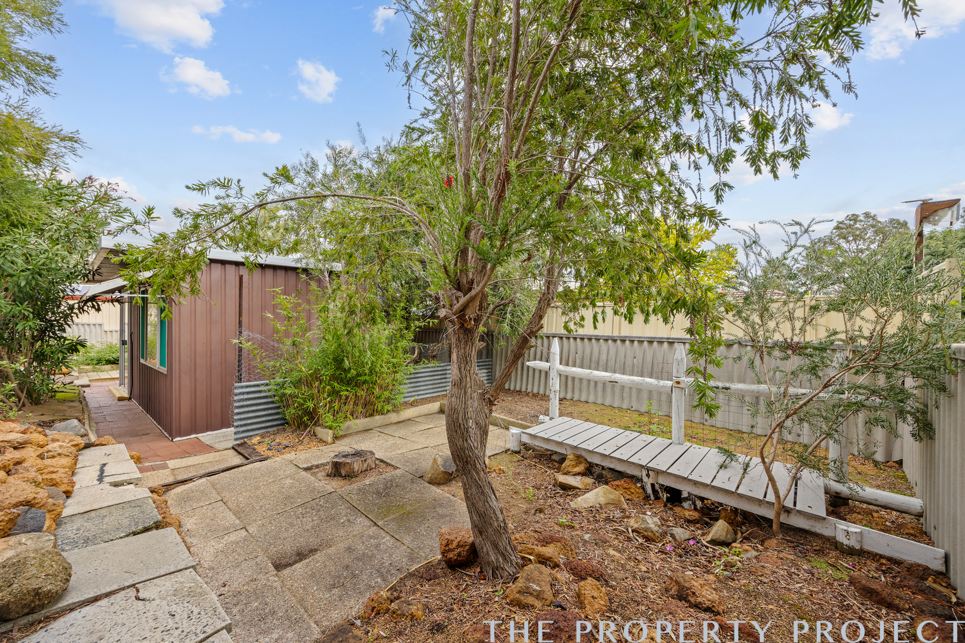 214 Blackadder Road Swan View WA 6056