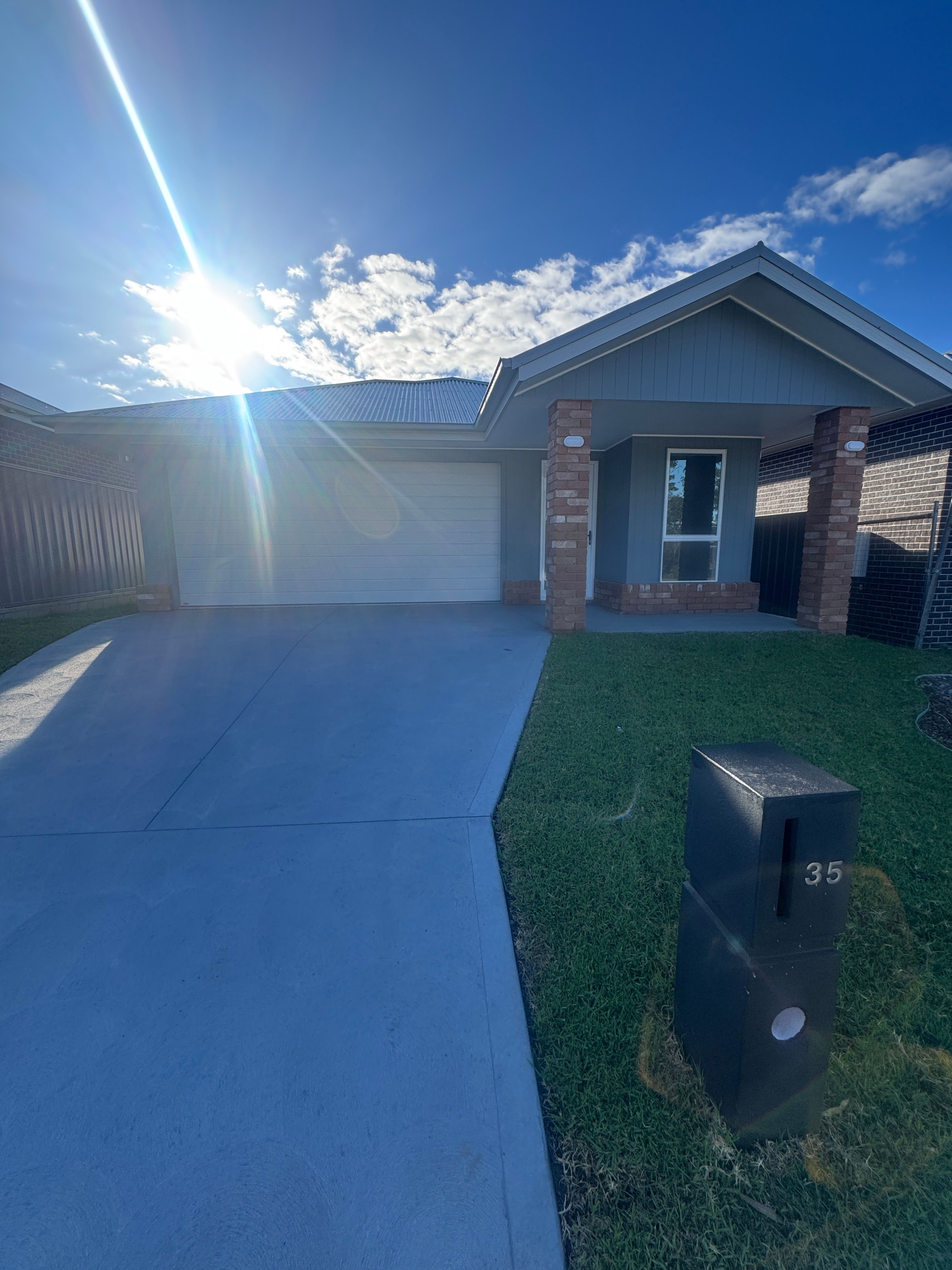 35 Stonewall Drive, NORTH ROTHBURY NSW 2335