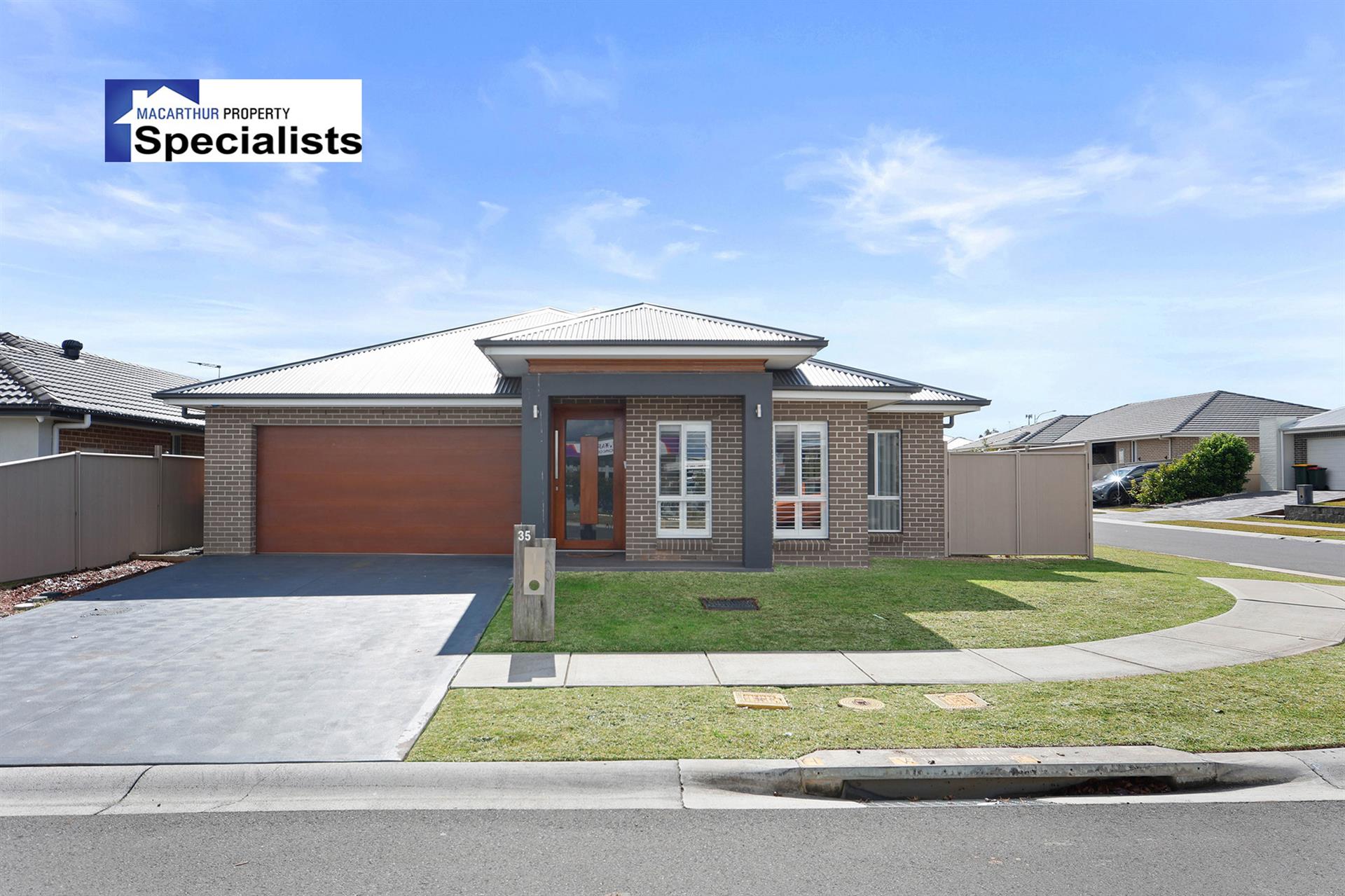 35 Rosecomb Road, SPRING FARM NSW 2570