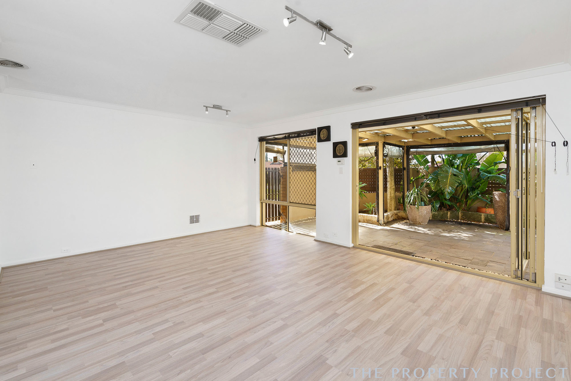 1 161-163 Edinboro Street Joondanna WA 6060