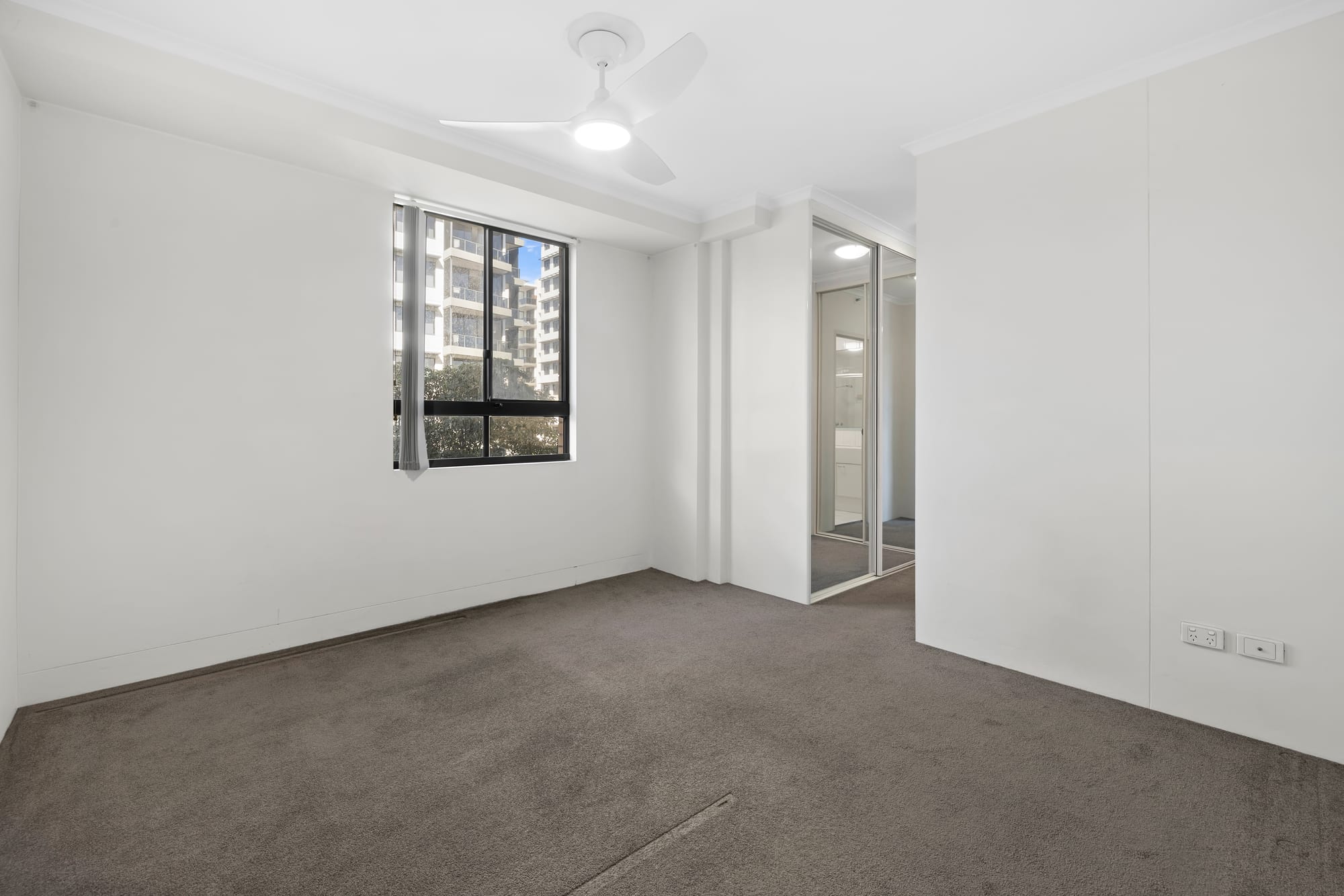 G612/780 Bourke Street, Redfern Leased by The Gallery Real Estate - image 5