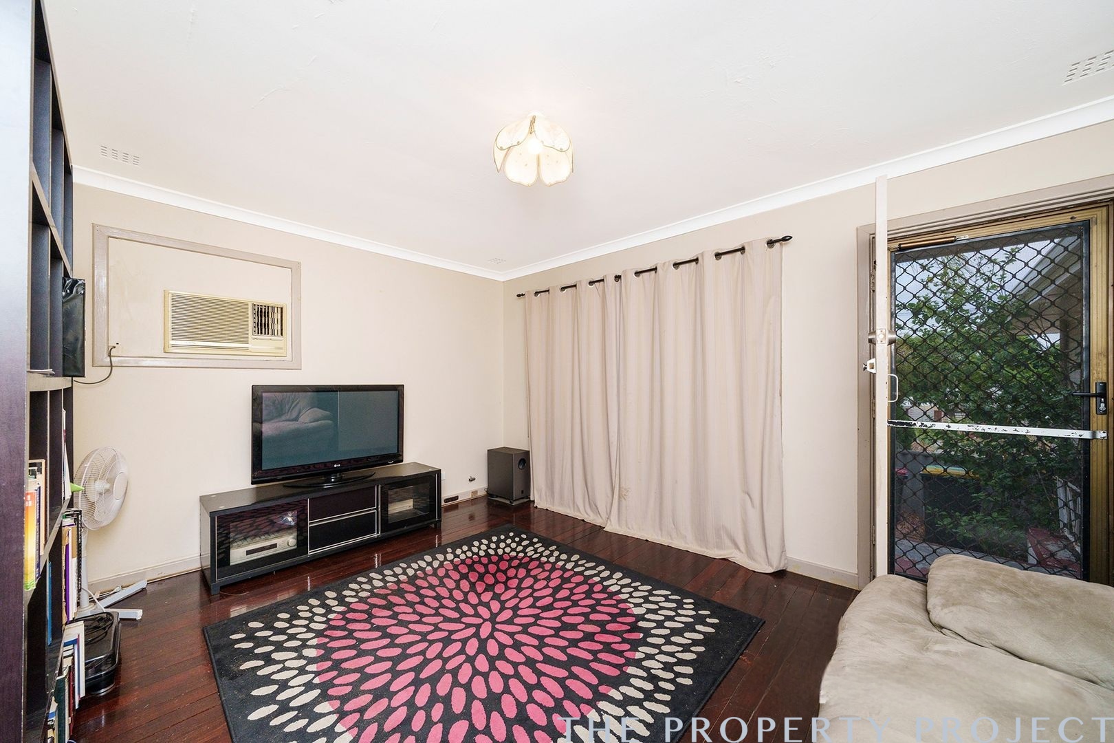 19 Barrows Way Balga WA 6061