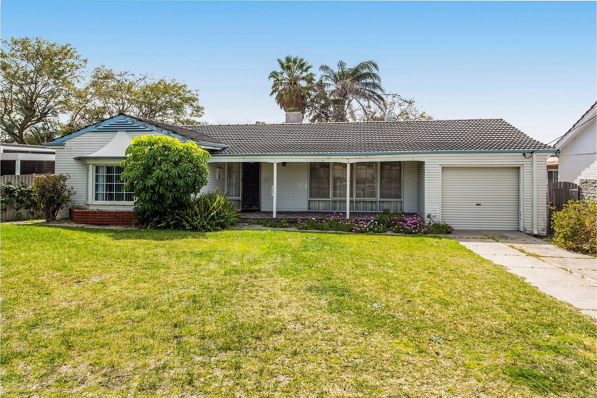 452 Grand Promenade, DIANELLA WA 6059