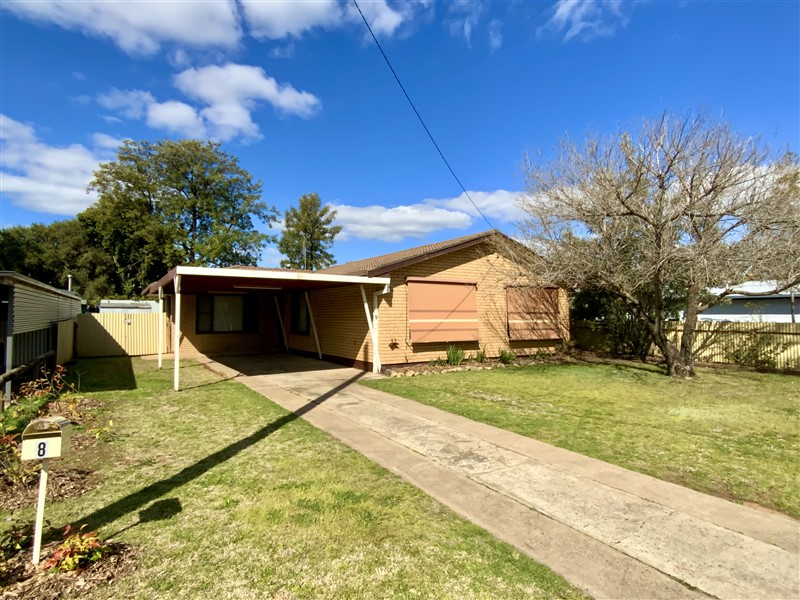 8 Hunter Street, FORBES NSW 2871