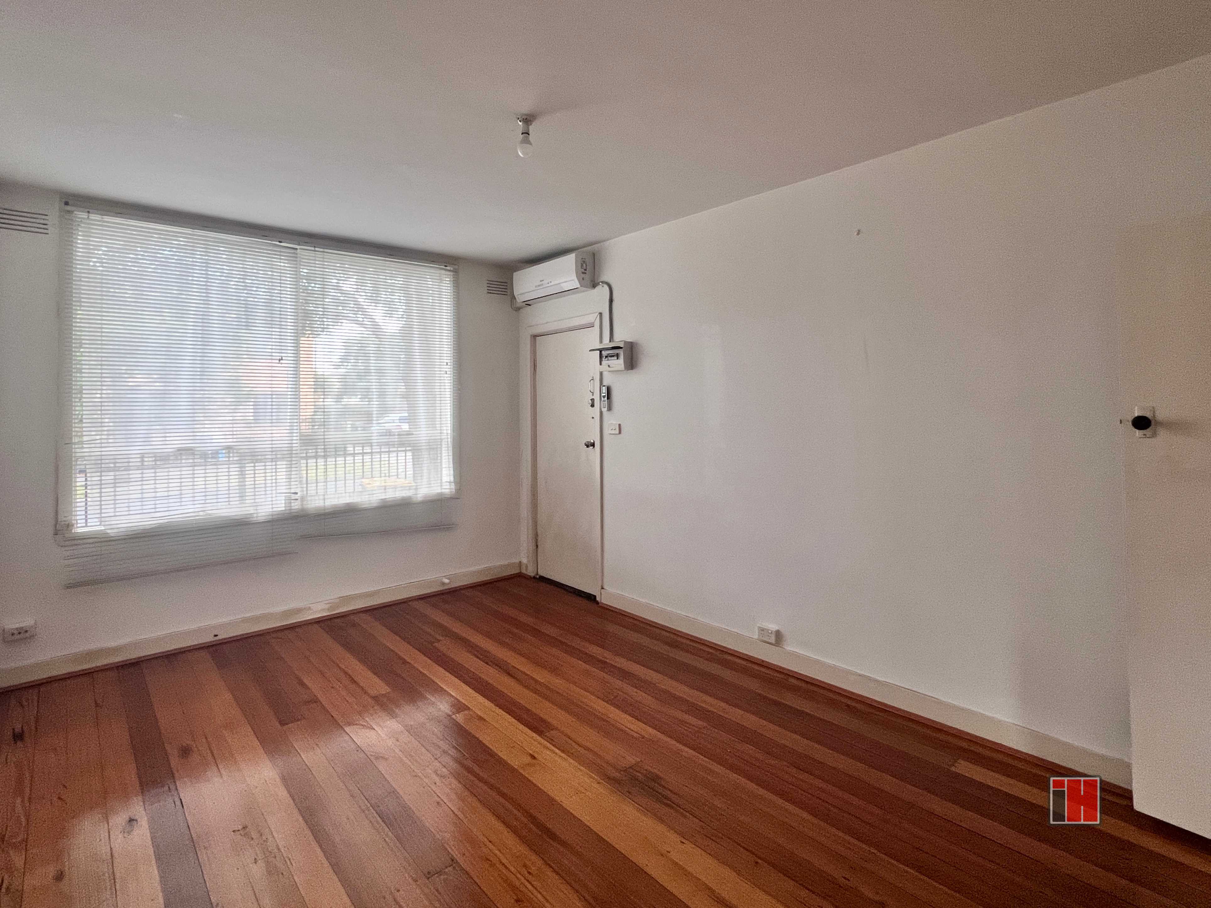 3 / 164 Leamington Street, RESERVOIR VIC 3073