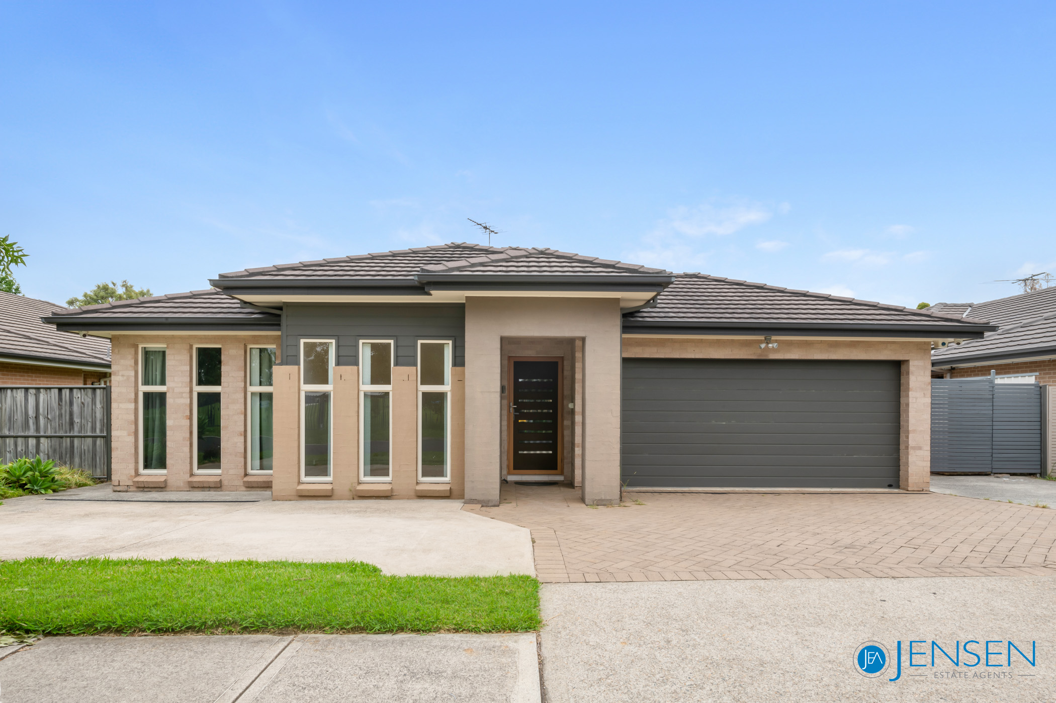11 Pebble Cres, THE PONDS NSW 2769