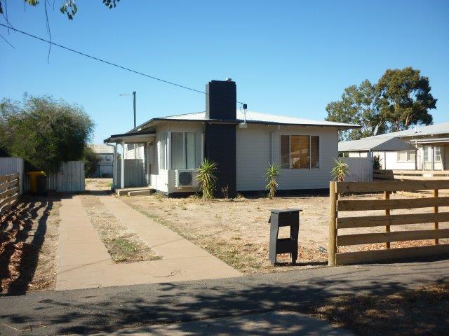 11 Clifford Street, WARRACKNABEAL VIC 3393