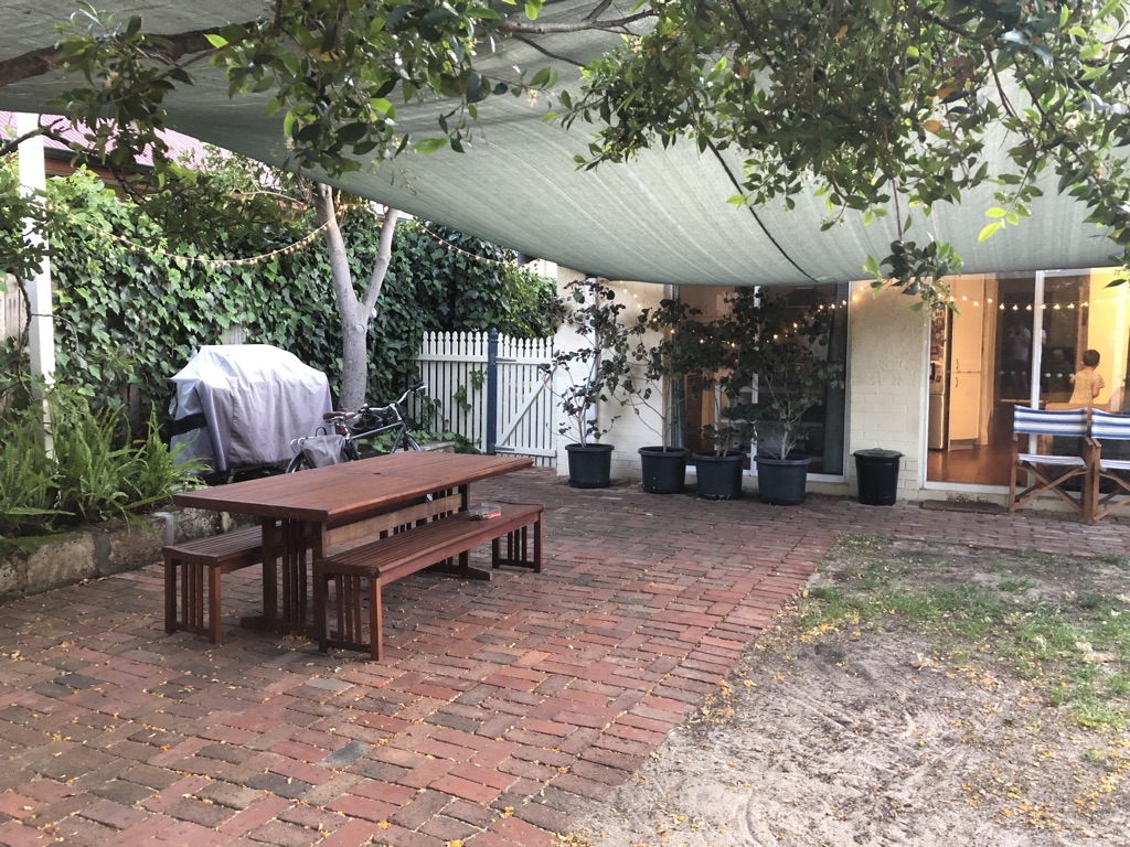 9 Leura Street Nedlands WA 6009
