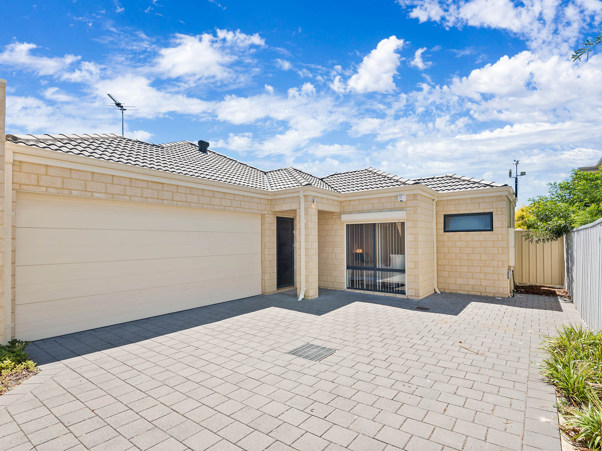 23c Eastdene Circle Nollamara WA 6061
