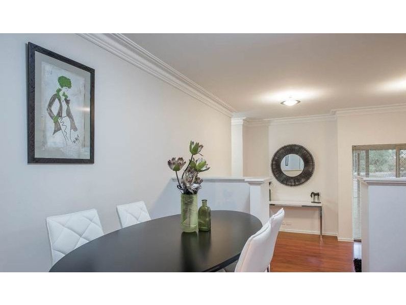 3 Kennerly St Cloverdale WA 6105