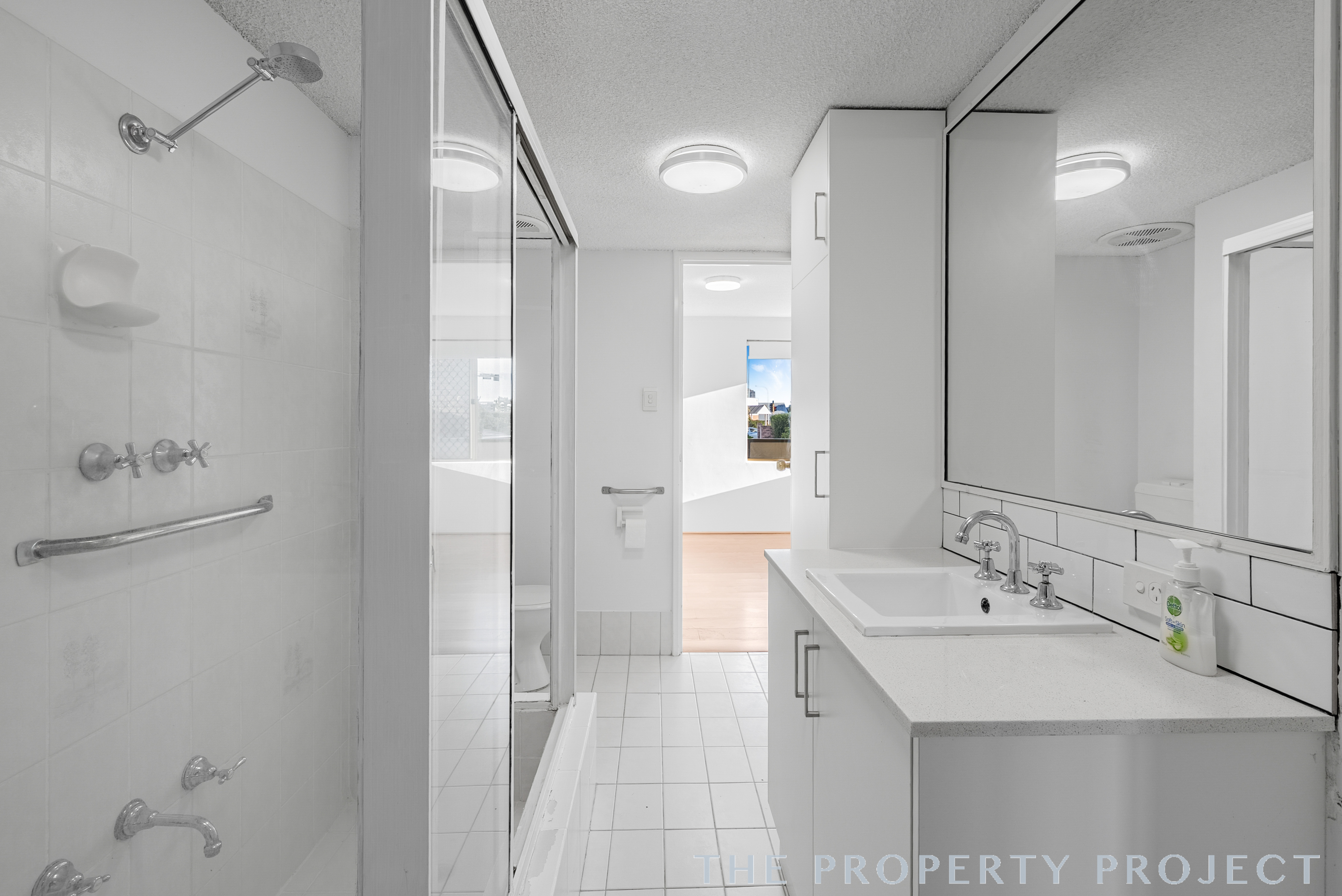 16 34 Carr St West Perth WA 6005
