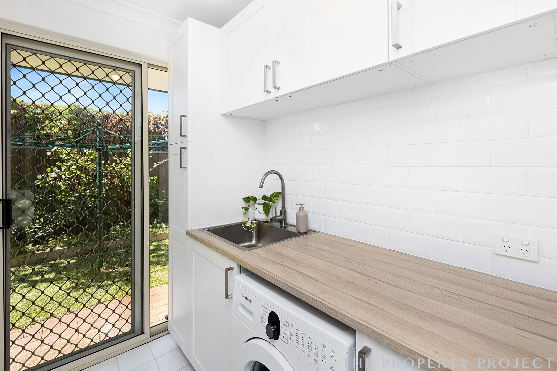18 Waterside Crescent Gwelup WA 6018