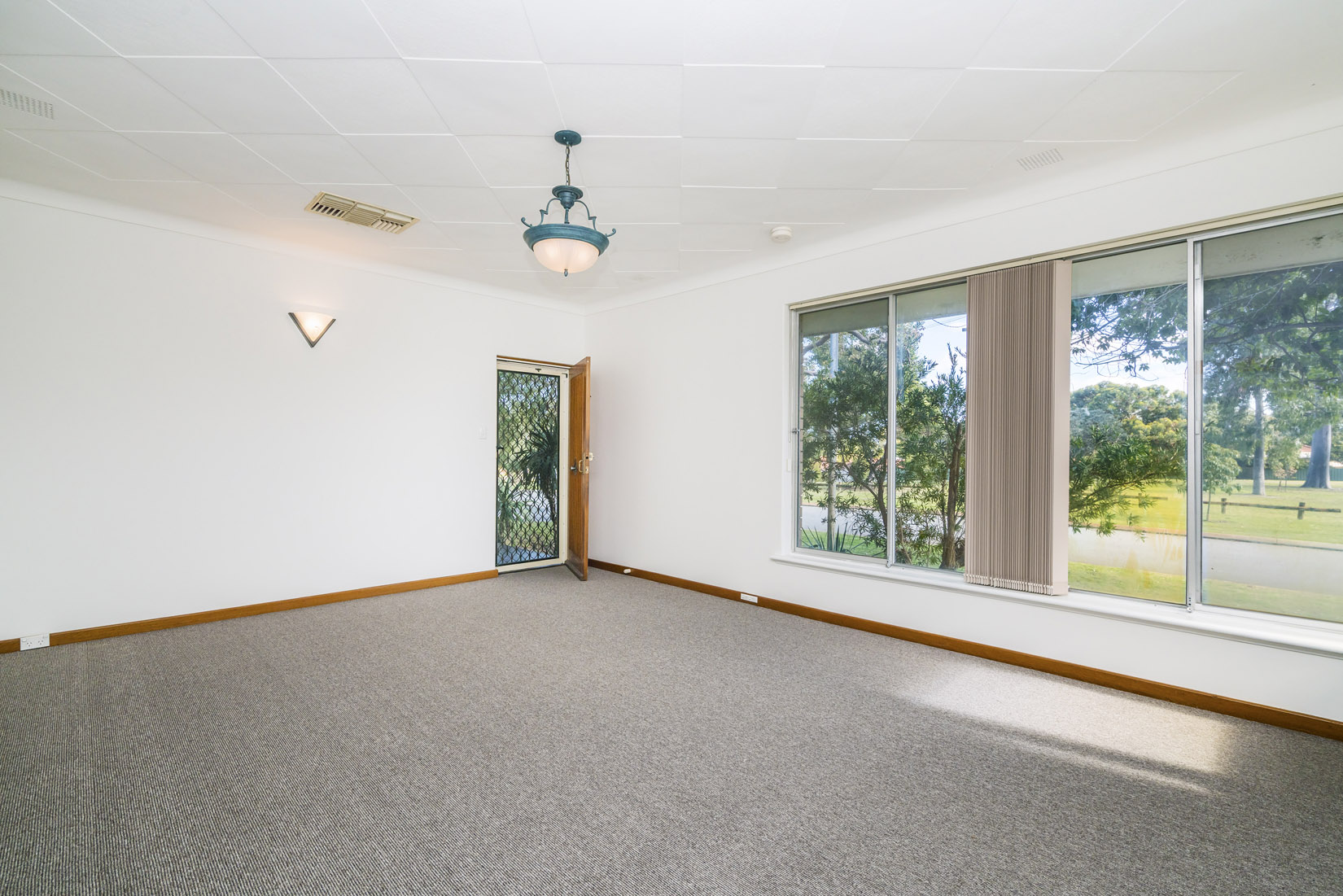 5 Jeffery Road Dianella WA 6059