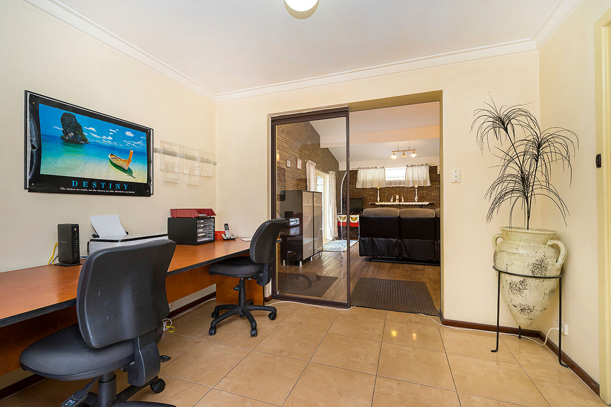 33 Ricketts Way Greenwood WA 6024