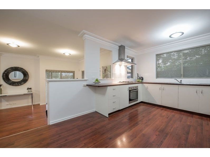 3 Kennerly St Cloverdale WA 6105