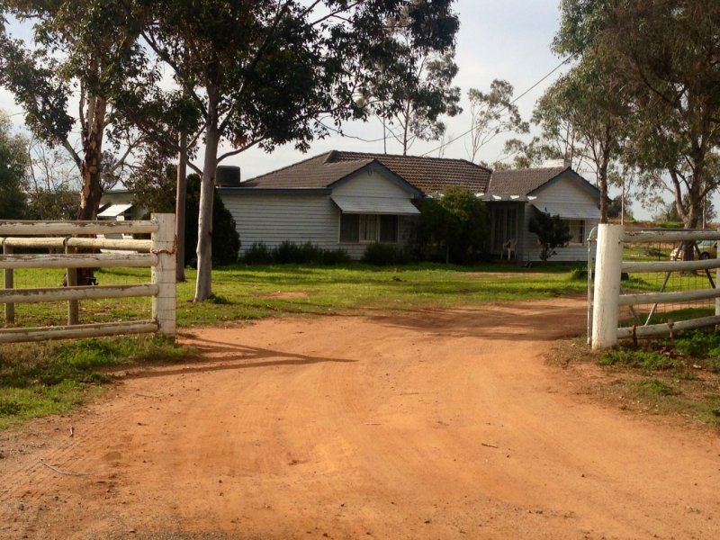 L1 Windy Corner, Finley Rd, DENILIQUIN NSW 2710