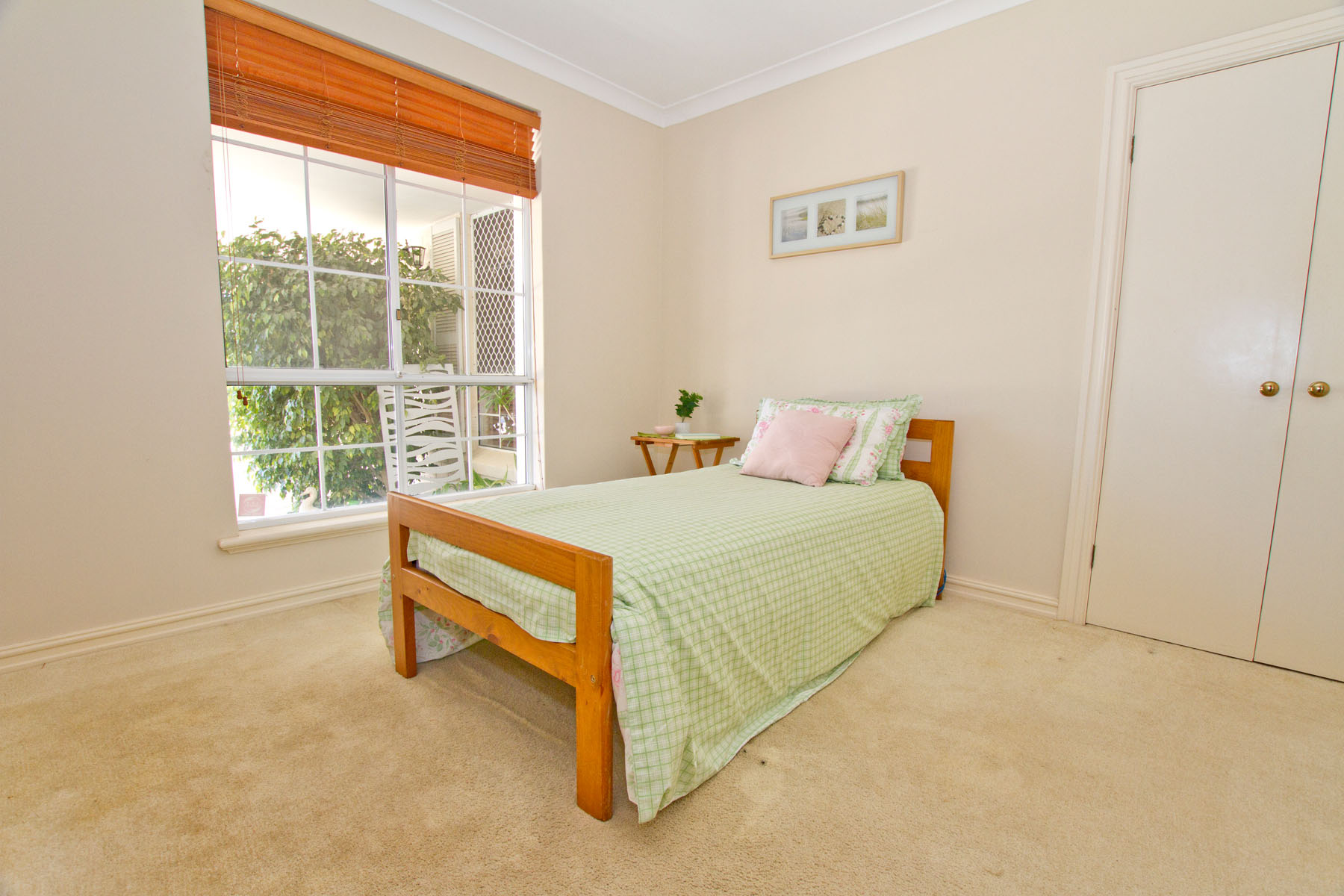23 Kiernan Place Kallaroo WA 6025