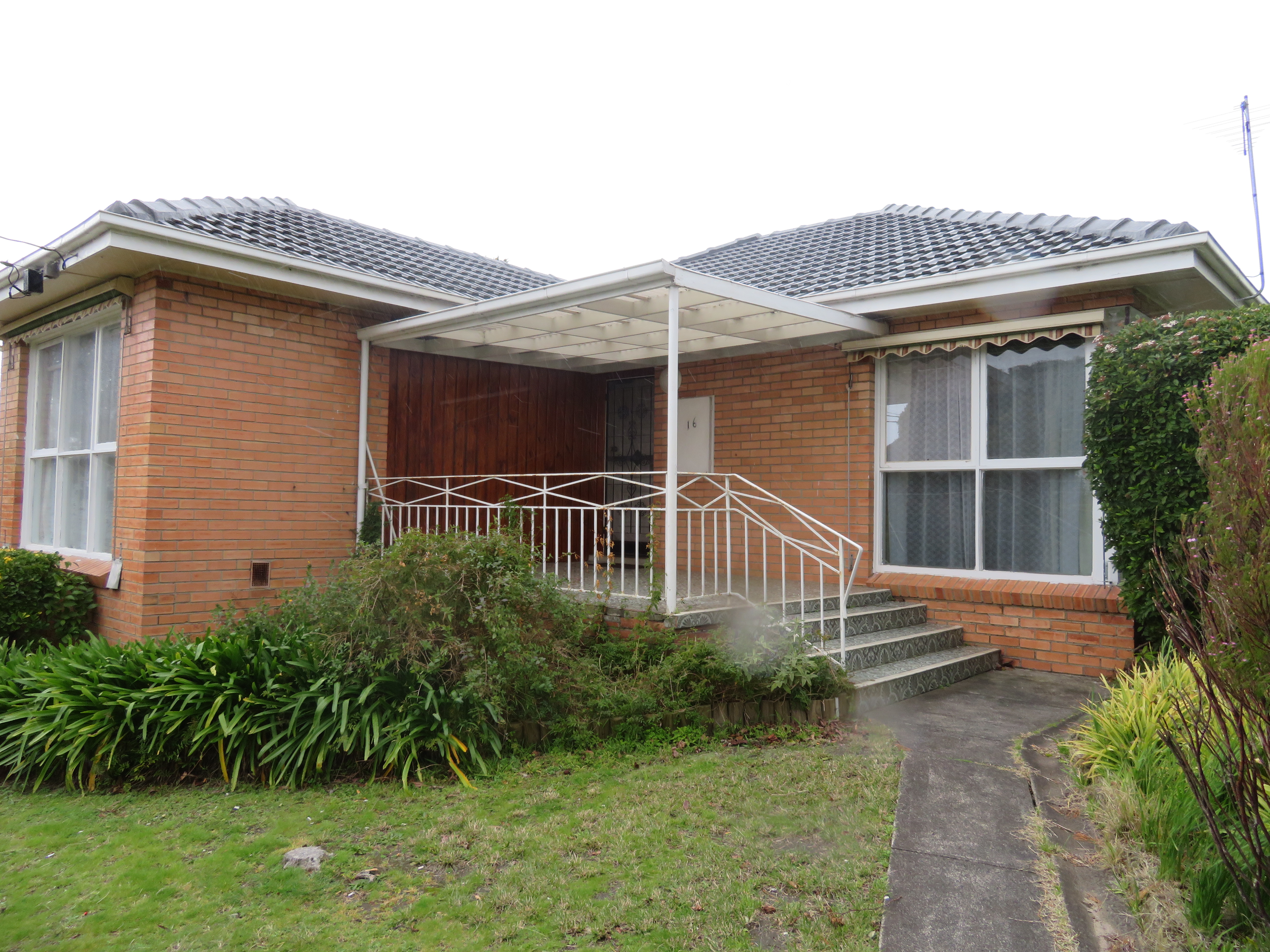 16 Bradstreet Road, MOUNT WAVERLEY VIC 3149