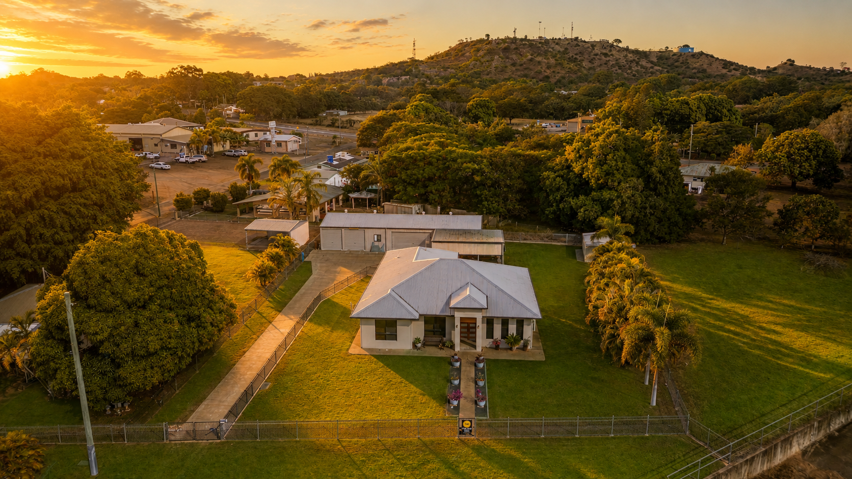 8, Natal Downs Rd, MOSMAN PARK, QLD, 4820, AU