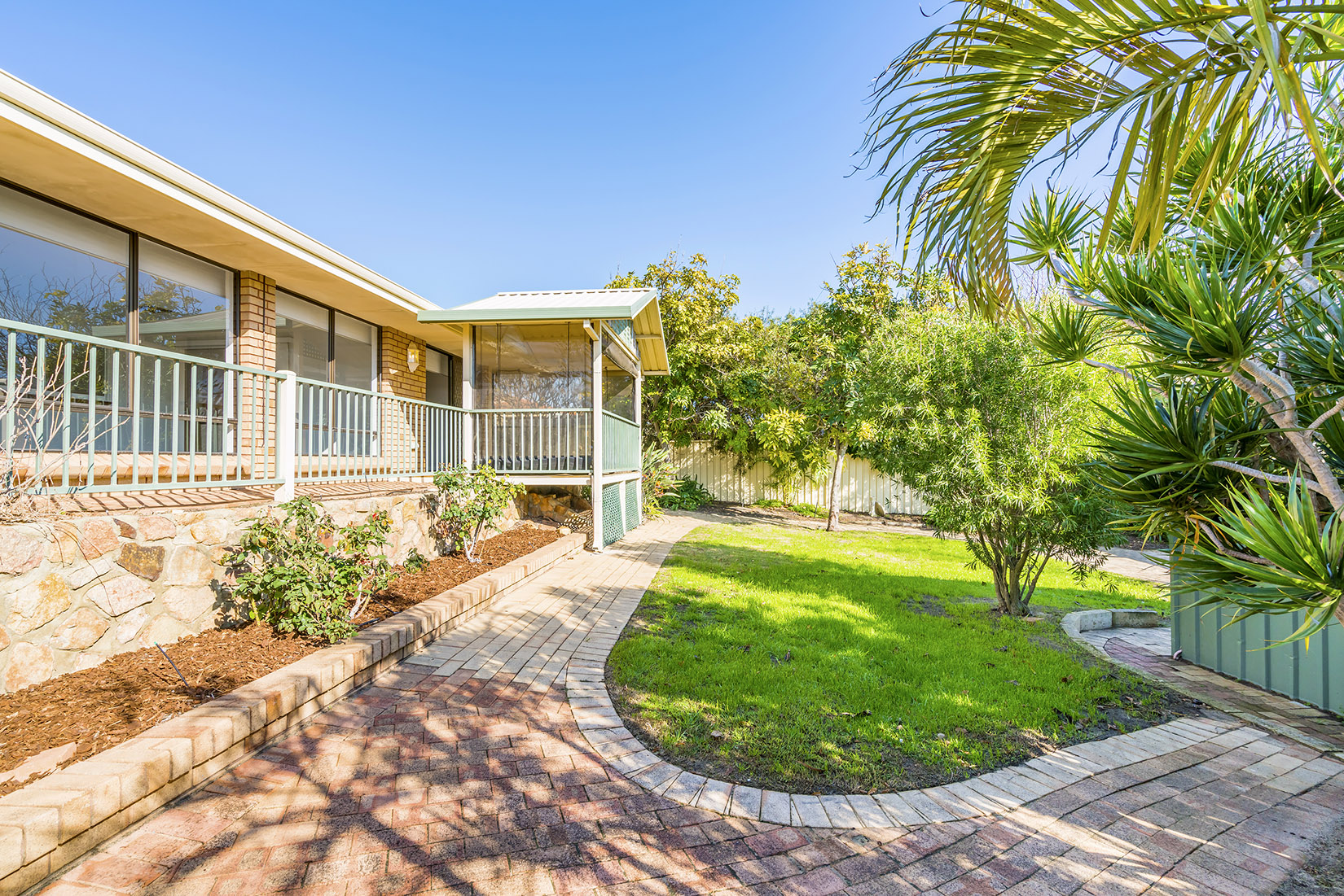 28 Pinnaroo Drive Padbury WA 6025