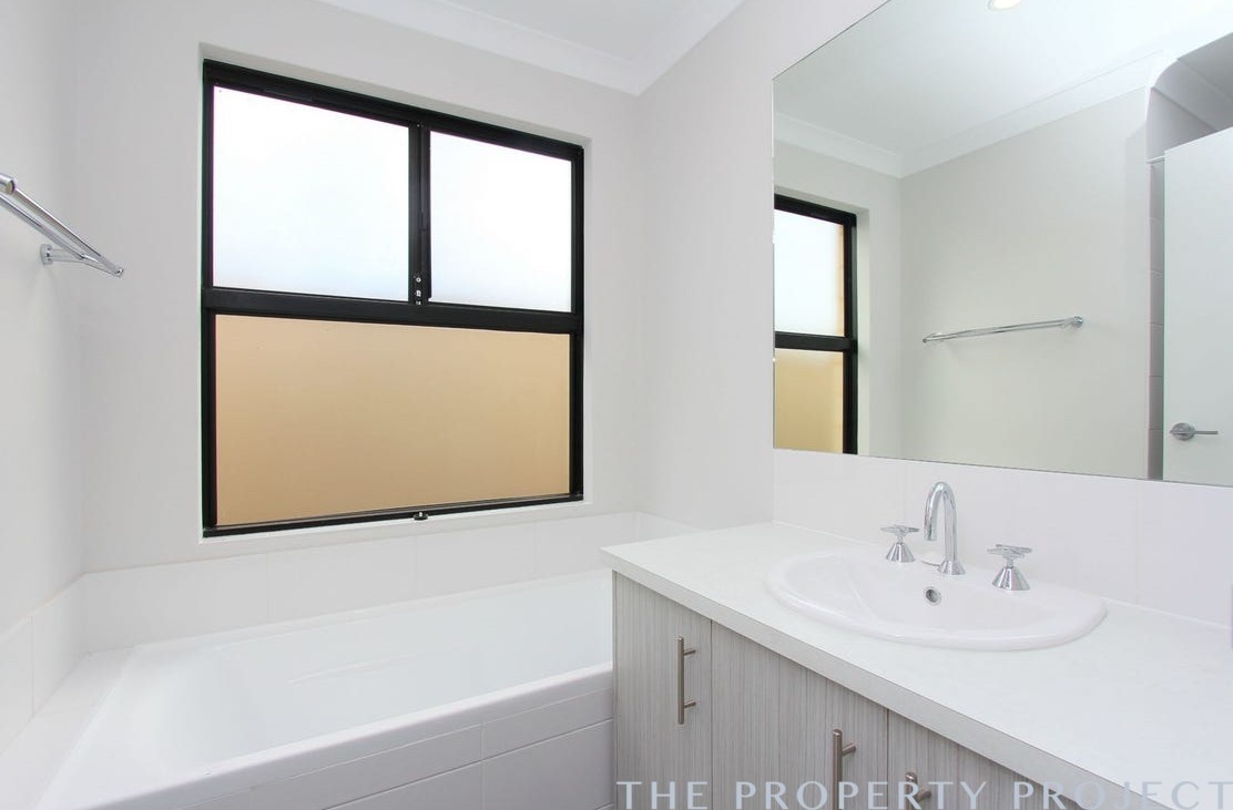 13C Pycombe Way Westminster WA 6061