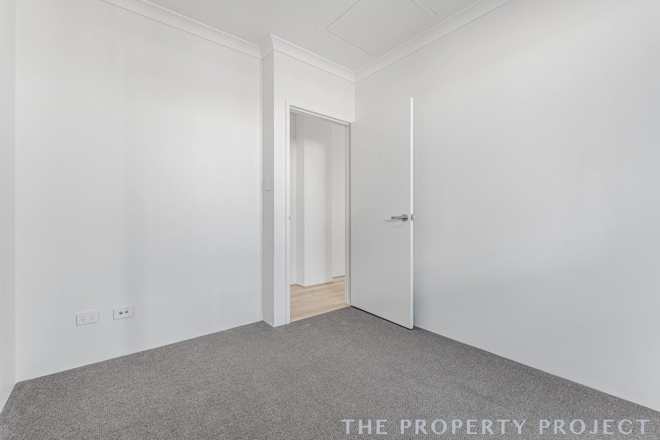 7 Flinders Lane Eglinton WA 6034