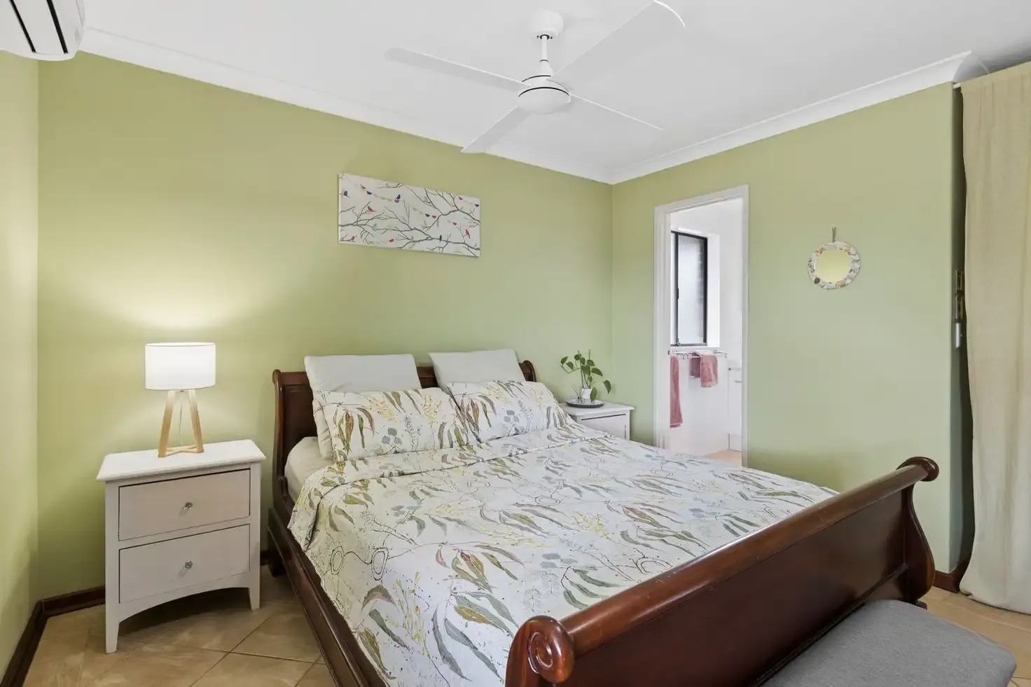 38 Bridgewater Dr Kallaroo WA 6025