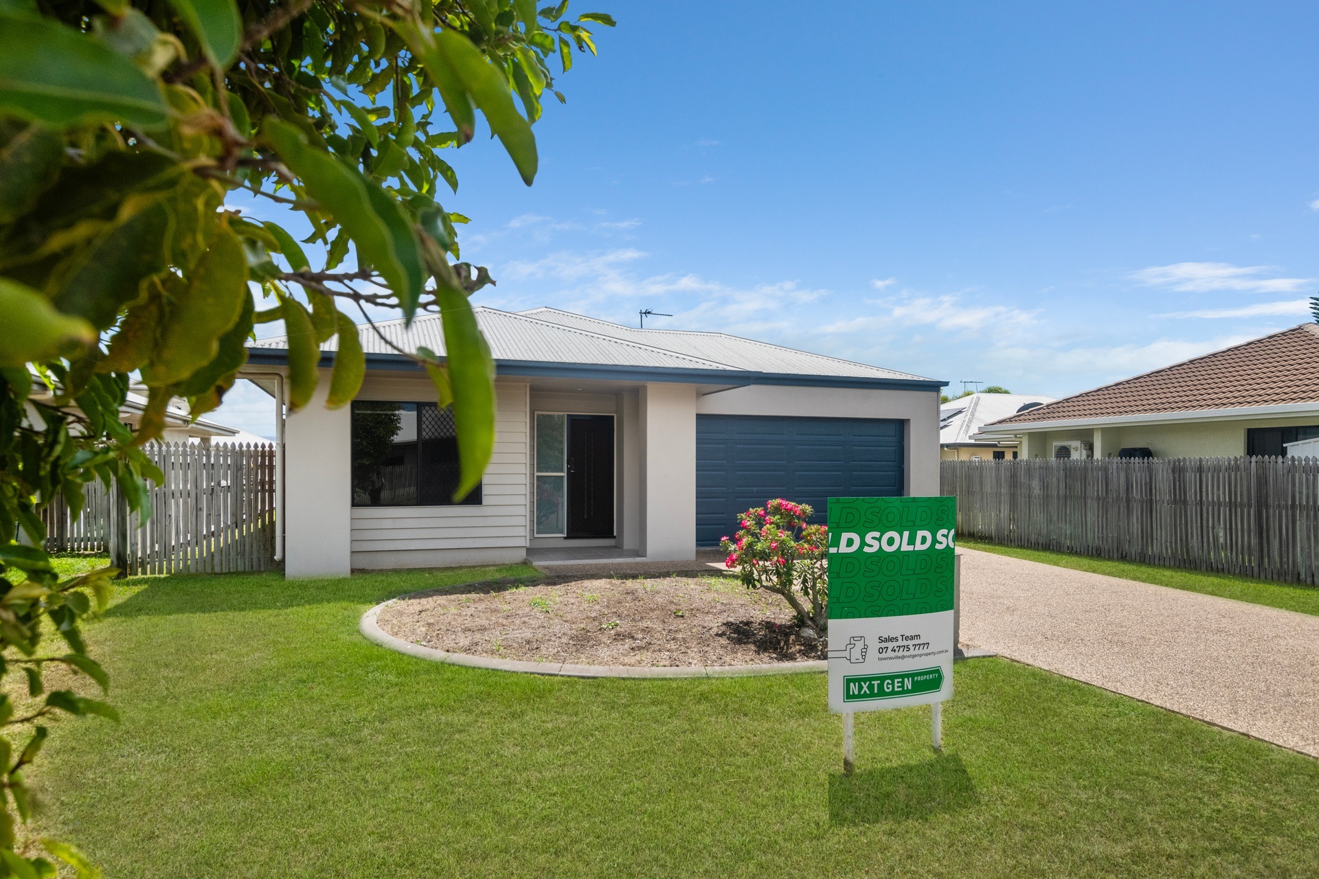 8 Guilfoyle Cct, KIRWAN QLD 4817