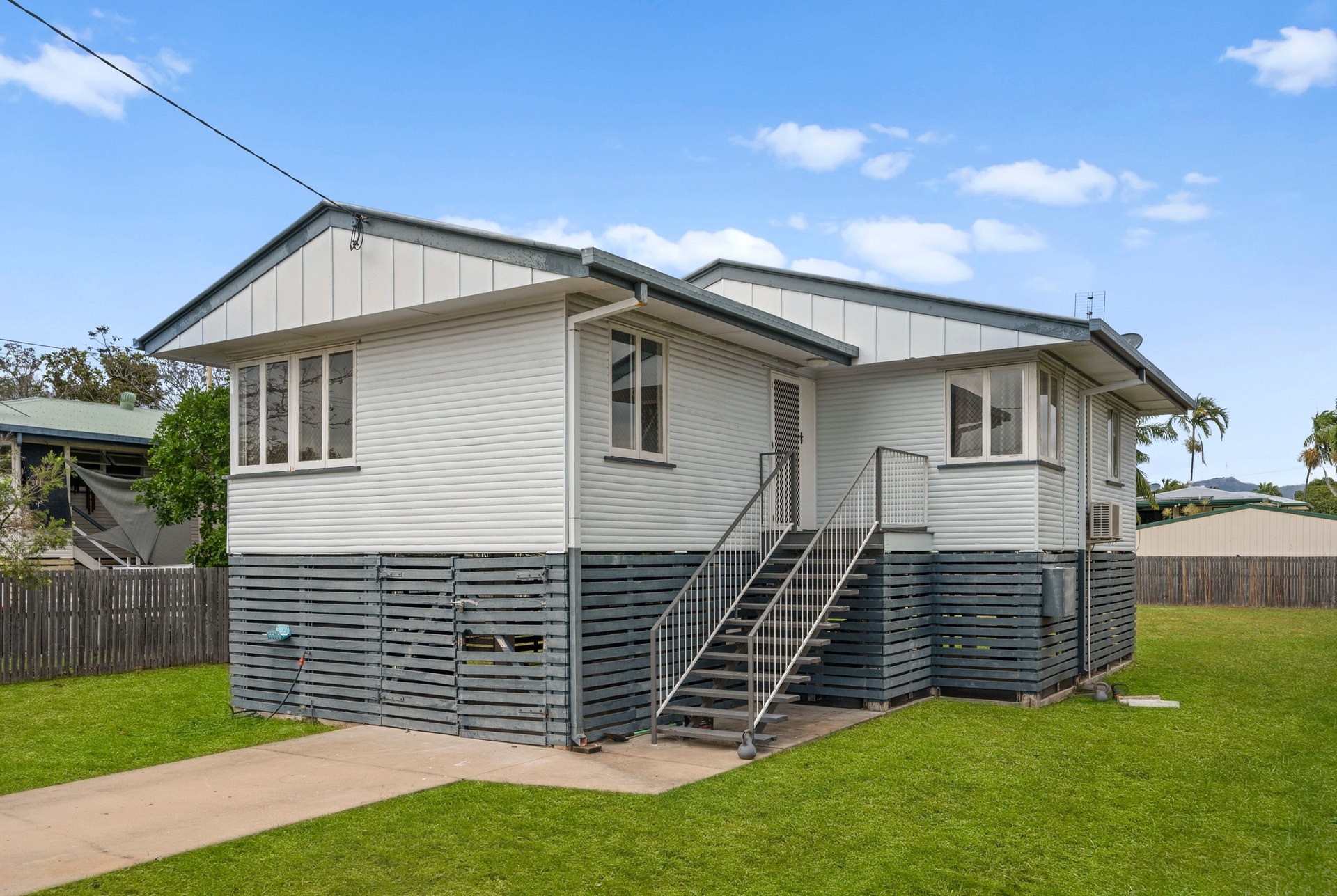 28 Clarke St, GARBUTT QLD 4814